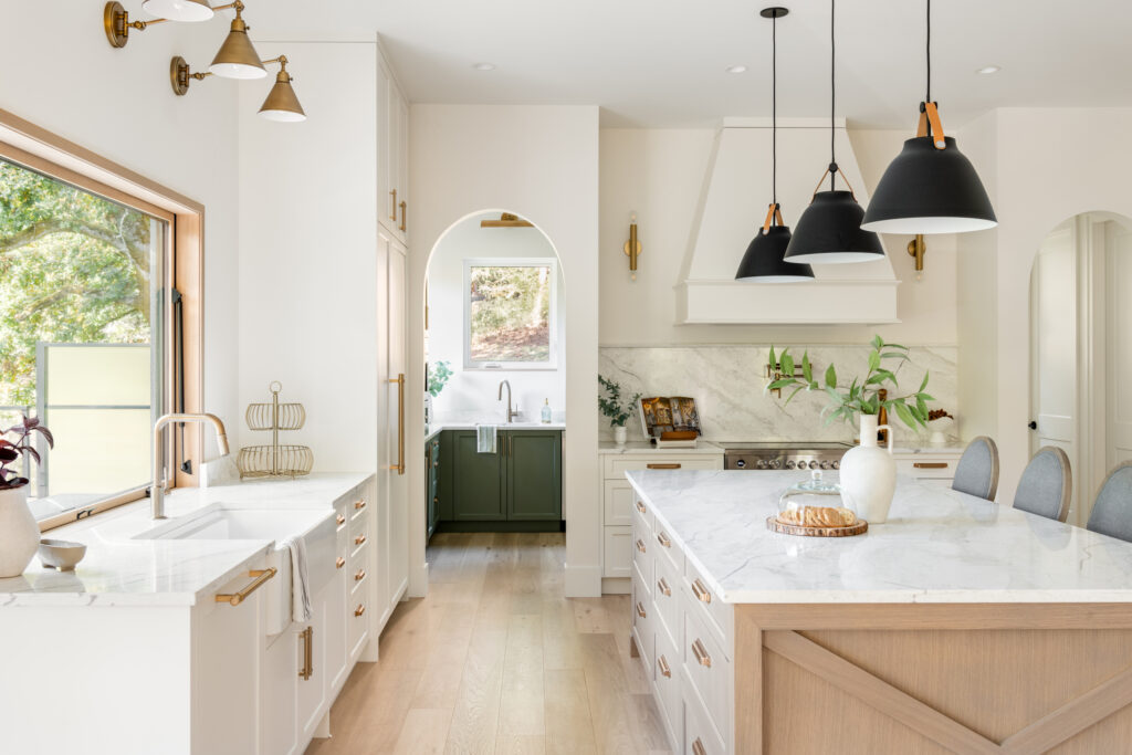 5Acre Farmhouse victoria's best home designer KITCHEN 3 - Innovate Design Collective