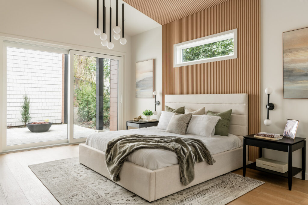 The Island Edge Retreat PRIMARY SUITE - Innovate Design Collective